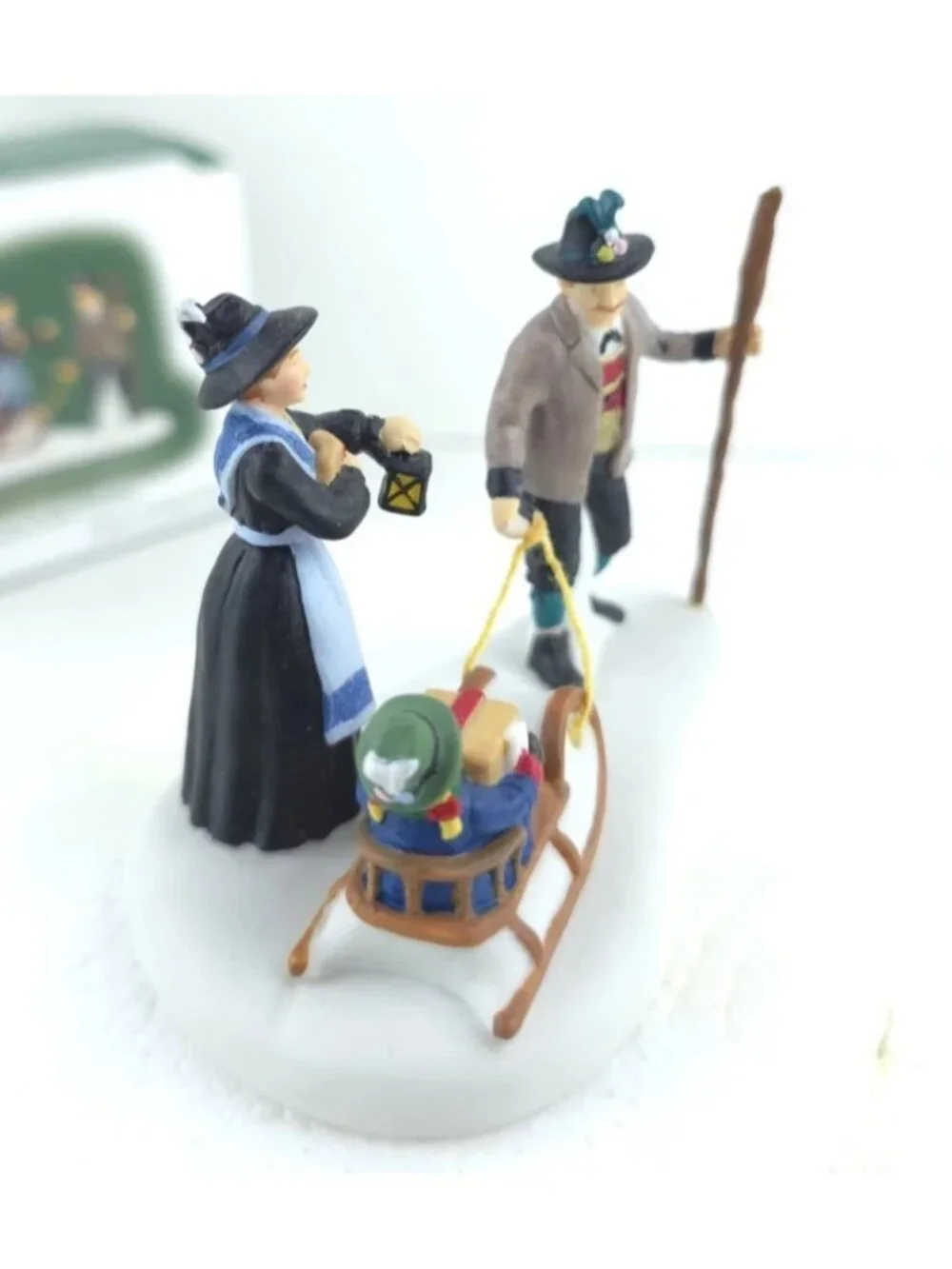 Dept 56 2008 Alpine Village Sharing An Alpine Christmas 806284 MIB